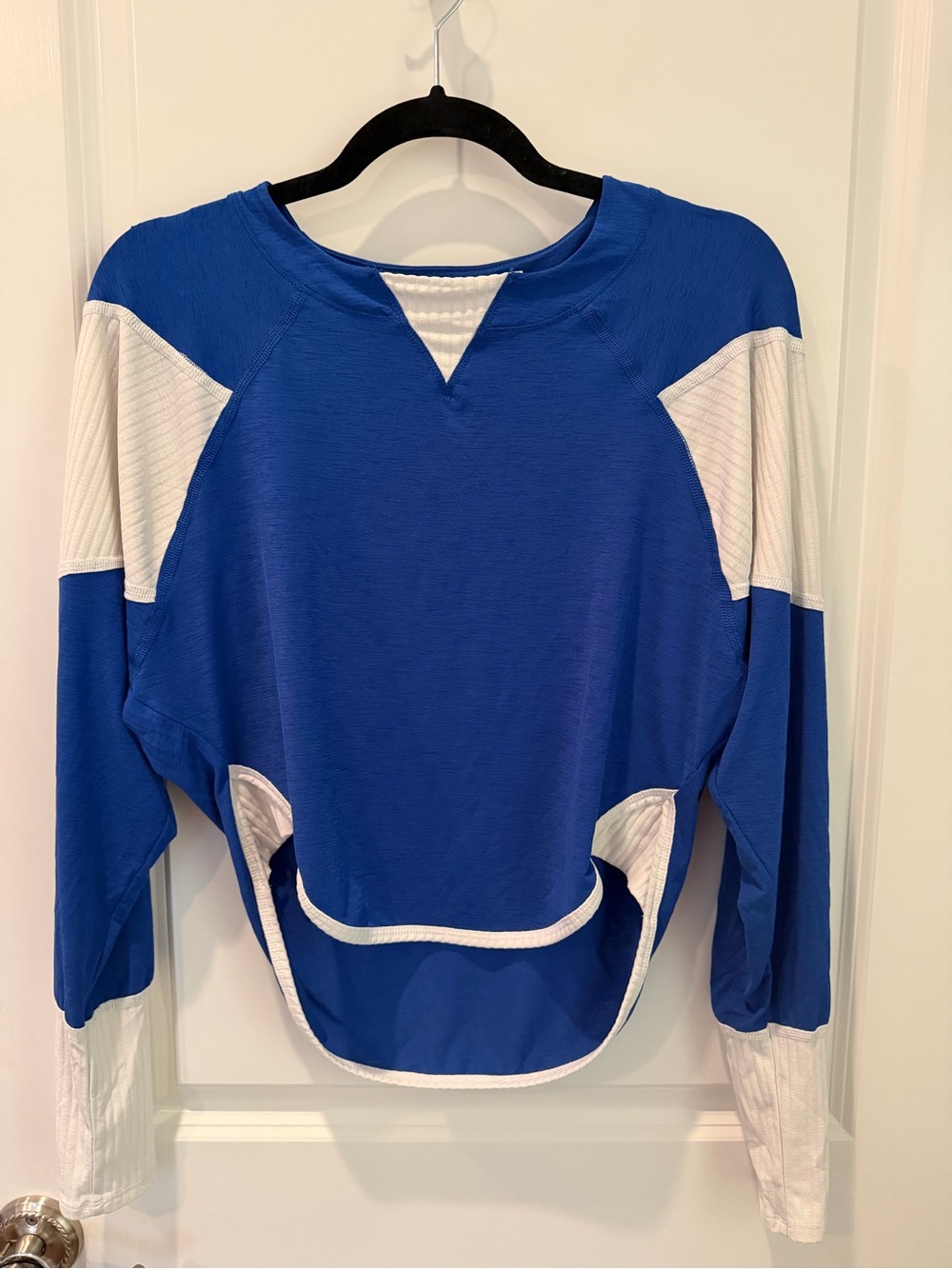 Free People Blue & White Lightweight Casual Top XS